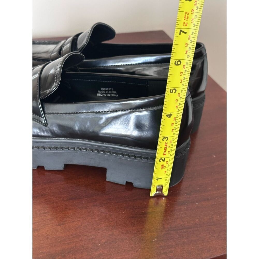 Forever 21 Lug sole loafer - Picture 4 of 8